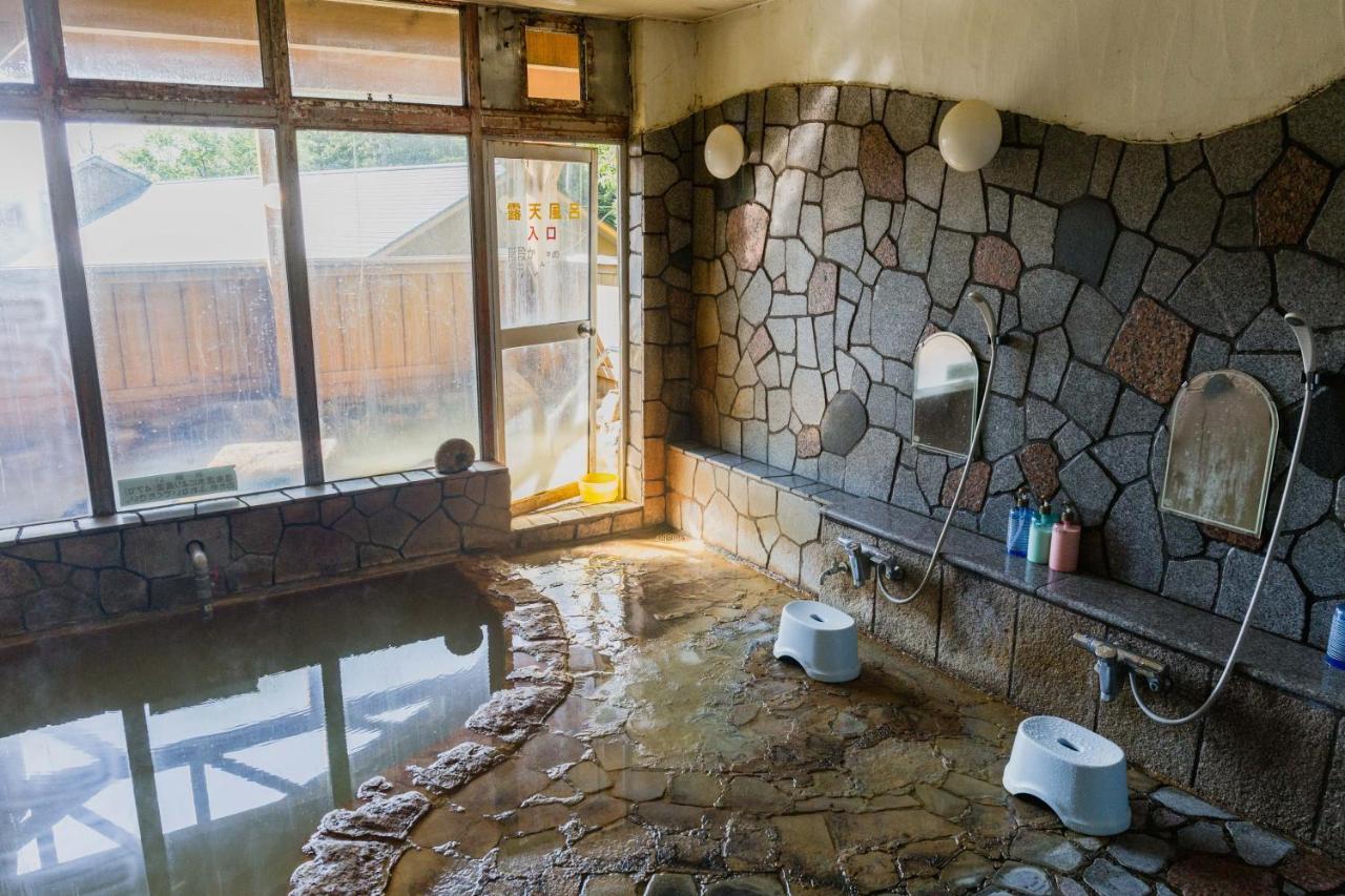 Hotel Biei Shirogane no Yu Esterno foto