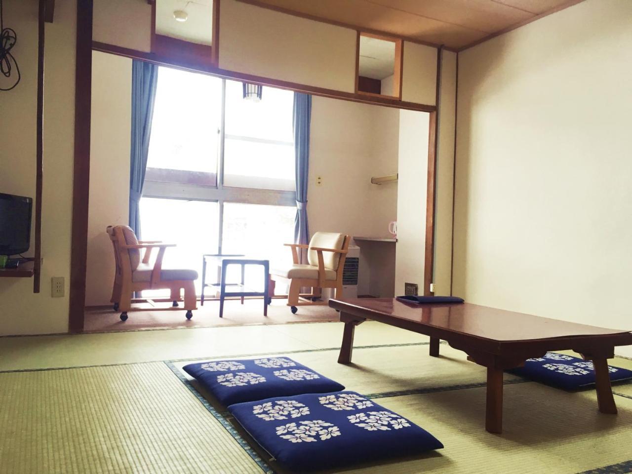Hotel Biei Shirogane no Yu Esterno foto